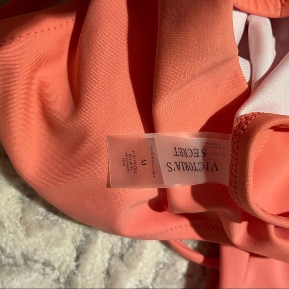 🚨 3 for $25 - VICTORIA’S Secret Coral Bikini - Picture 7 of 13